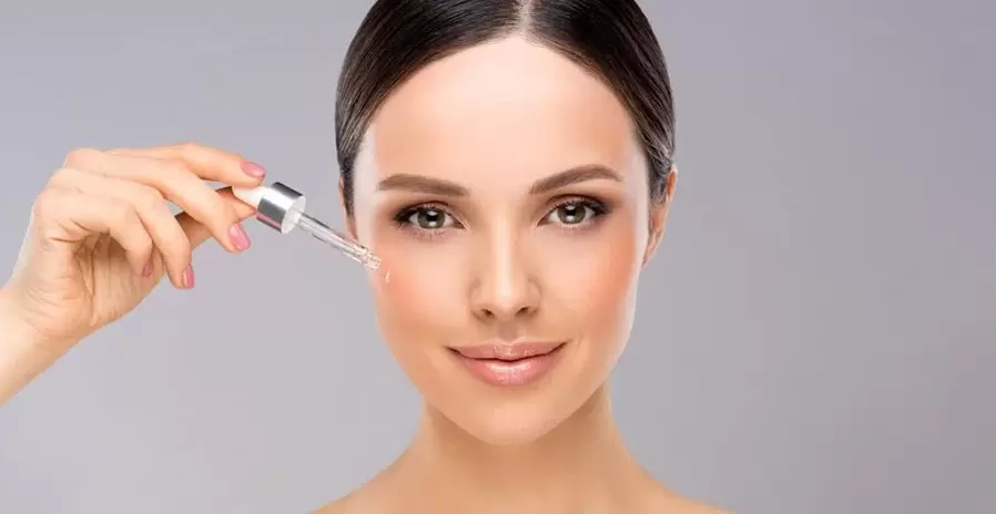 Huiles pour le rajeunissement du visage